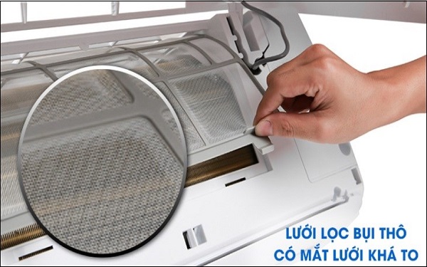 Lưới lọc thô điều hòa có mắt lưới khá to